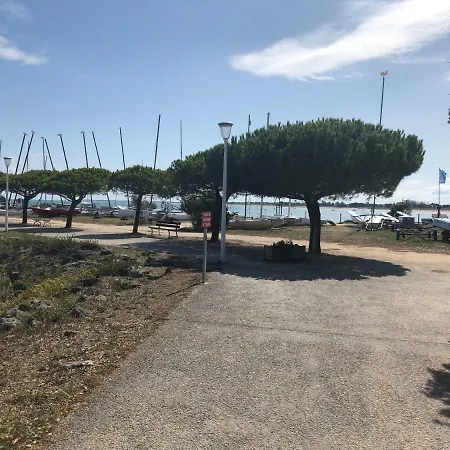 Oleron Saint-Denis-dʼOléron